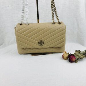 NEW Tory Burch Kira Chevron Large Convertible Should bag in light beg